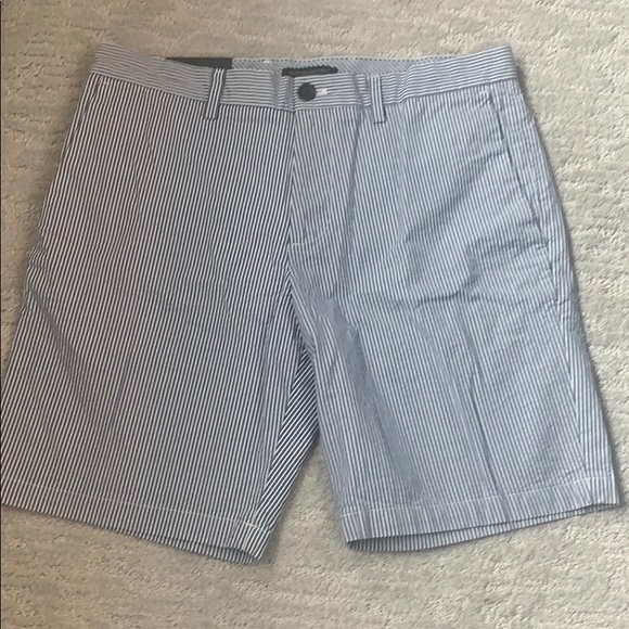 Banana Republic shorts - Picture 1 of 4